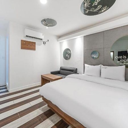 Ou Hotel Daegu Bagian luar foto